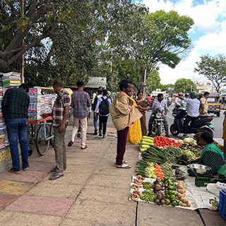 Urban Design Guidelines for Street Vending